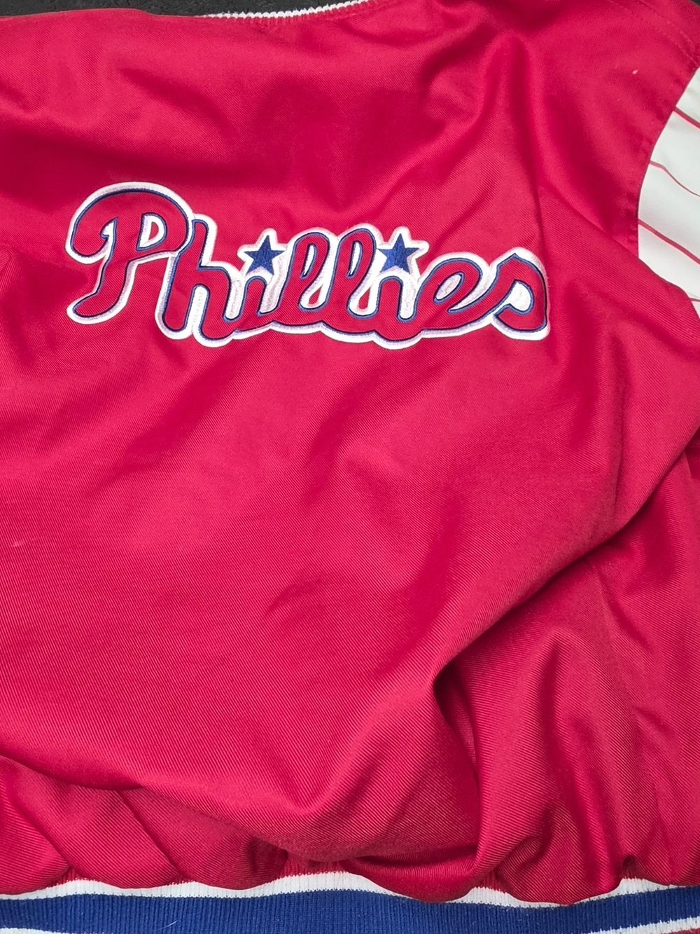 Philadelphia Phillies Genuine Merchandise Red and Blue Quilted Jacket